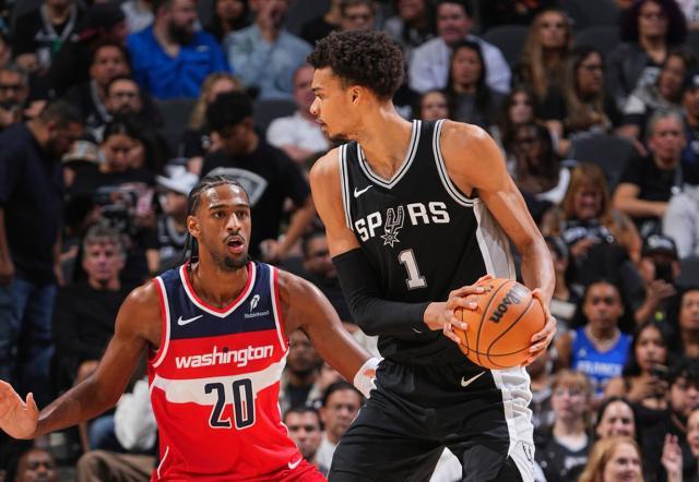 1731558364880037108.jpg gettyimages-2183944234-2048x2048.jpg